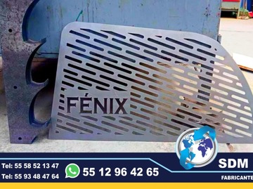Fabricantes, Conversion, Equipamiento yVenta de Patrullas Pick Up, Fabricantes de Equipo y Accesorios Metalicos, Equipo Comunicacion, Luces auxiliares El equipamiento Pick-up es uno de los mas completos para patrulla, ya que cuenta con una gran variedad de accesorios metálicos, así como accesorios visual acústico. En cuestión de accesorios metálicos contamos con Tumbaburros, Roll Bar de 3 Arcos Tipo Com­­ando, Banca central con respaldo, Defensa Trasera Tipo Escalón. En la parte de accesorios visual acústico cuenta con Torreta, Sirena y Bocina, adicional mente se le puede agregar un Kit de Estrobos en faros Marca WHELEN, FEDERAL SIGNAL, EPCOM, somos fabricantes de patrullas.Somos una Empresa Mexicana líder en el Mercado con años de experiencia, especialistas en el Equipamiento de Patrullas Equipadas Cajas y Remolques Unidades Moviles Especiales de Seguridad, Rescate, Salvamento, Salud, Comunicacion, Higine, etc.,Somos fabribricantes directos, distribuidores en todo Mexico, comunicate y te atenderemos personalmente. contamos con las mejores marcas en el mecado
