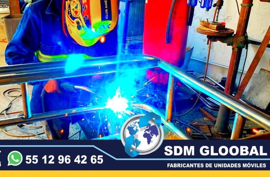 Conversion, Equipamiento Fabricantes de Moto Patrullas, Fabricacion y Venta de Luces Auxiliares,Accesorios Metalicos y Equipo para Patrullas en Mexico SDM Global Mexico somos una empresa líder como Fabricantes de MotoPatrullas asi como de unidades moviles de seguridad, rescate, salvamento, proximidad, primer respodiente, equipo tactito, anti motin, fuerzas especiales, semi remolques con personal altamente capasitado para su fabricacion, Roll bar, Tumbaburros, Burrera, Banca central, Defensa trasera, Lona, Rotulacion, Pintura, Torreta de leds, sirena, bocina, codigos, estrobos, luces, etc. somos fabricantes.El término auto o moto Patrulla es utilizado para Patrullar un área concreta asignada. ​ Su función primaria es servir de apoyo a los oficiales de Policía en sus tareas diarias como rondines y traslado de delincuentes. somos fabricantes de unidades moviles especiales.Somos una Empresa Mexicana líder en el Mercado con años de experiencia, especialistas en el Equipamiento de Patrullas Equipadas Cajas y Remolques Unidades Moviles Especiales de Seguridad, Rescate, Salvamento, Salud, Comunicacion, Higine, etc.,Somos fabribricantes directos, distribuidores en todo Mexico, comunicate y te atenderemos personalmente.